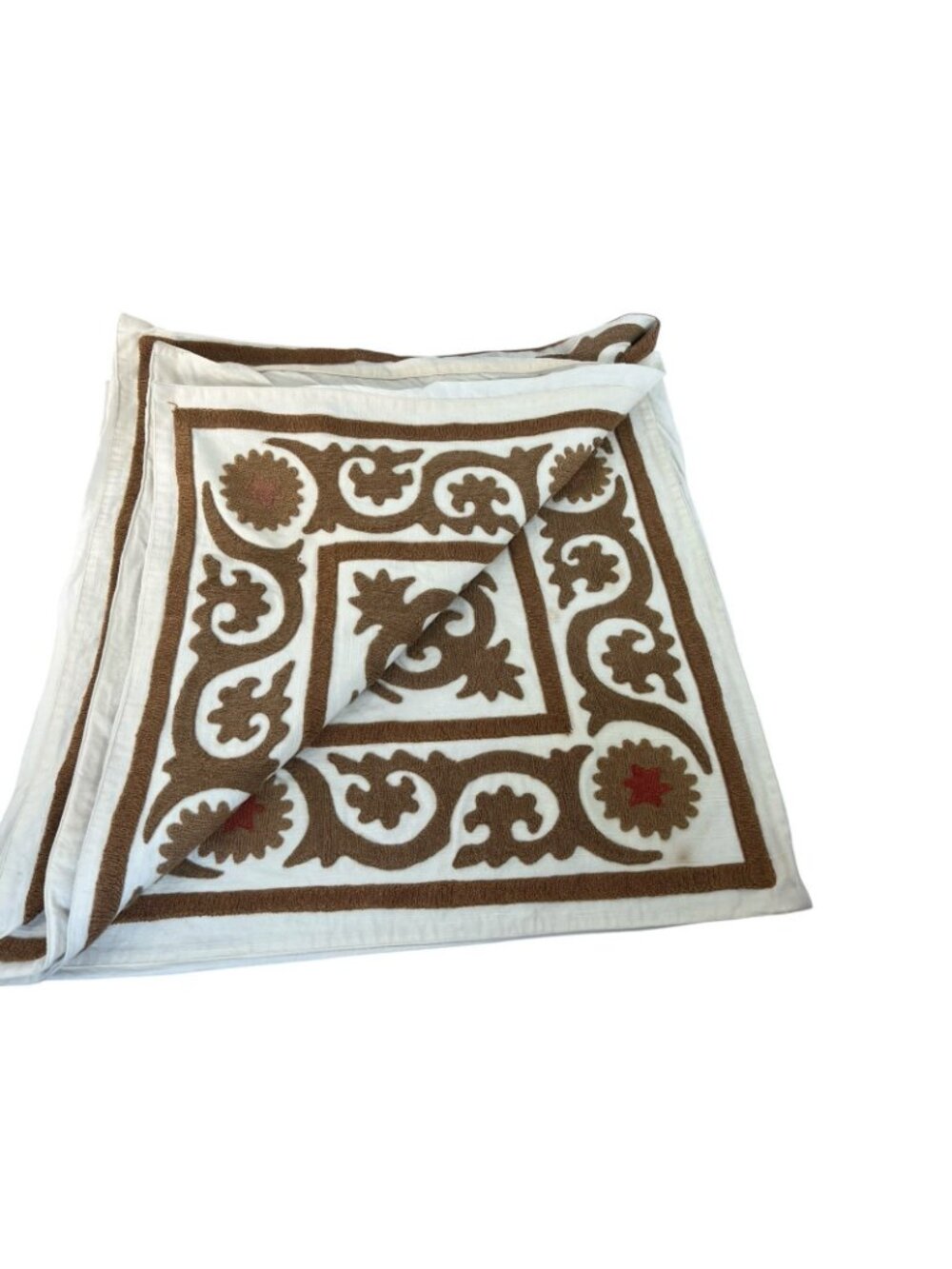 Pottery Barn Neila Suzani Embroidered Table cove/wall decor 48 x 46 - Picture 4 of 8